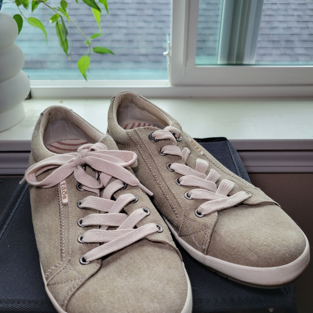 Taos Casual Beige Canvas Sneakers